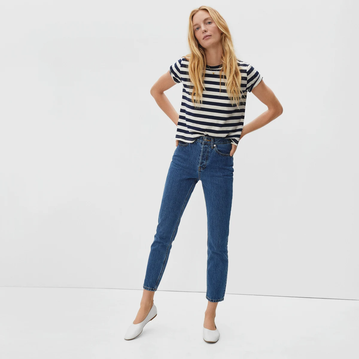 R29s Shopping Team Tries On The Everlane 90s Cheeky Jean