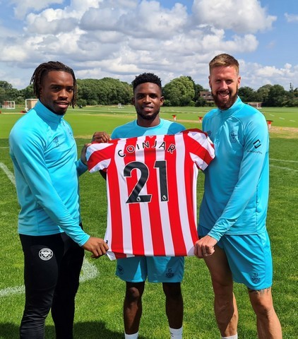 CoinJar are excited to announce that we’ve joined forces with the English Premier League’s newest team, Brentford FC (AKA the Bees)